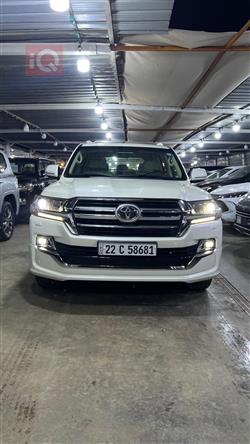 تويوتا لاندكروزر